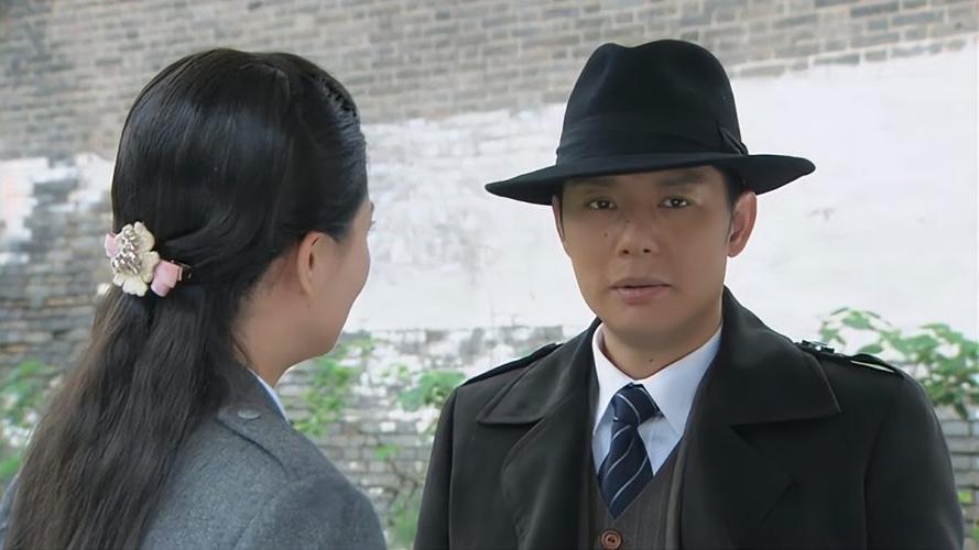 与狼共舞查军部卧底本以为是陈少杰曾逞竟背了锅