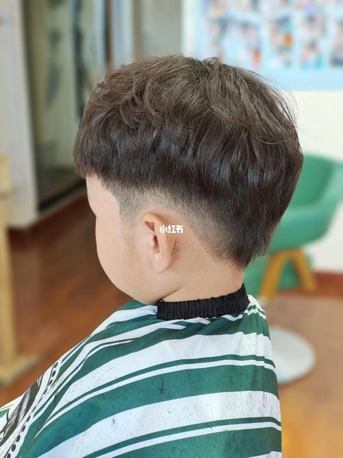 宝清娣朗造型 儿童理发的笔记_发型_时尚_时尚_发型