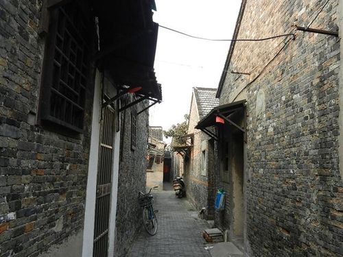 东关古城的小巷.