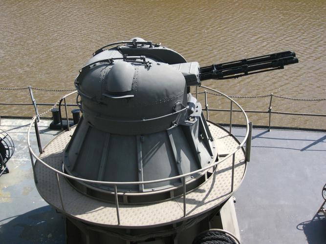 现代各国中小口径舰炮汇总(二十八):伊朗fath 40毫米高炮/中国台湾的t