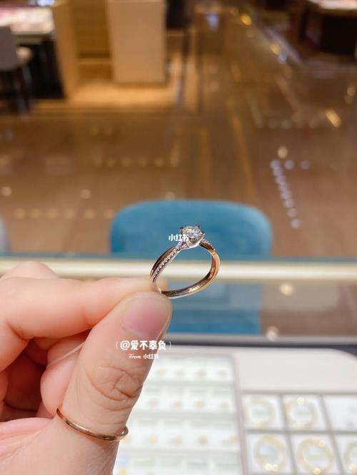 周大福偏爱系列钻戒_钻戒_周大福怎么样_时尚_配饰