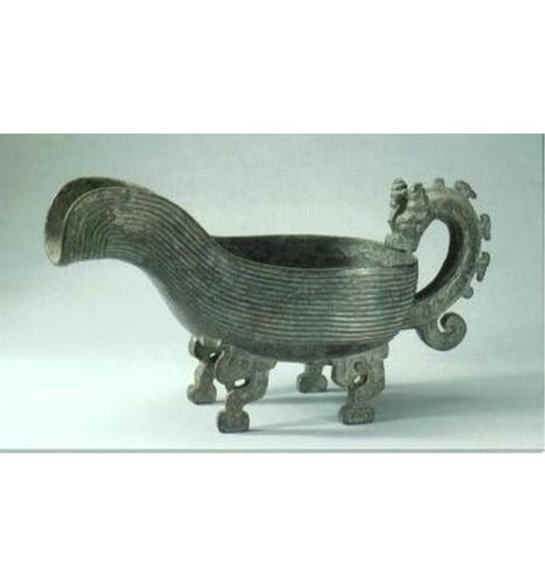 青铜水器