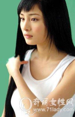 杨幂被怀孕 比基尼图片