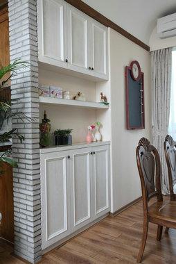 餐厅里做壁橱可以吗 4款两居室家装餐厅壁橱门装修效果图