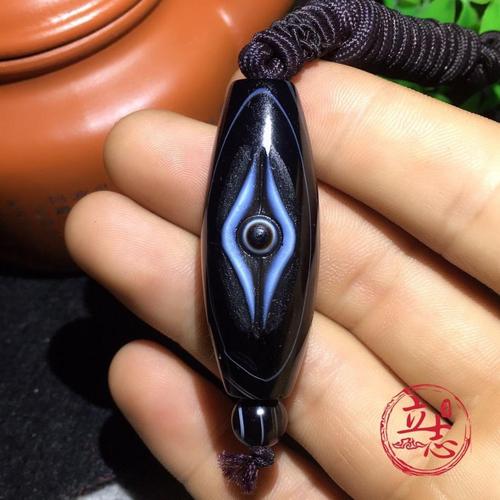 天眼天珠一线药师玛瑙俏天眼吊坠,保真非刻画支持鉴定