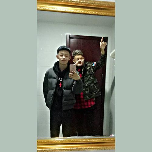 海边的小迪哥照片_海边的小迪哥相册大全-yy官方