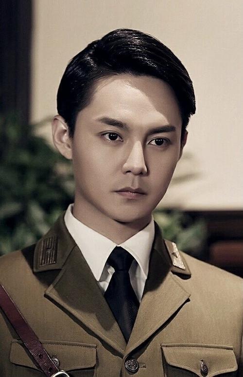 尹正减肥脸垮了玻尿酸来急救