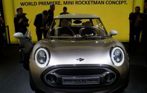 日内瓦车展mini发布rocketman概念车