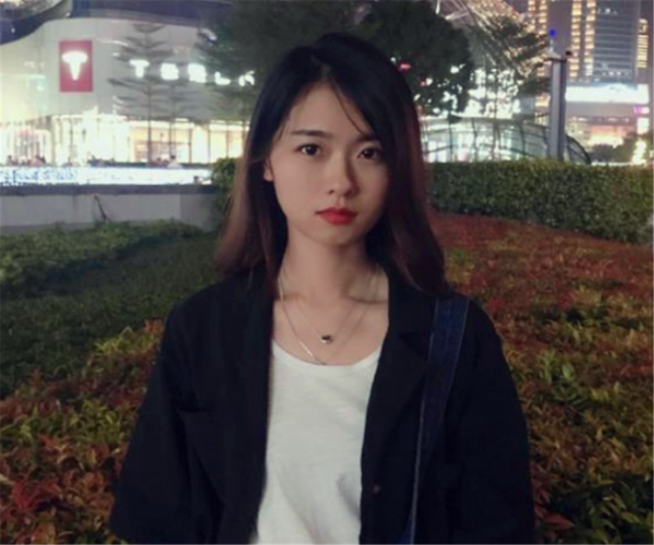 网红翁佳娜曾经火遍全网,如今2年过去她还好吗?