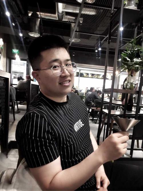 长的胖的男生应该怎么穿搭?