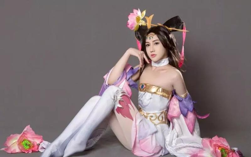 蛇精男刘梓晨cos王者荣耀貂蝉,网友直呼甘拜下风