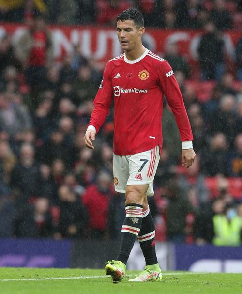 曼联无缘欧冠就离队c罗5大下家去死敌回皇马与梅西会合