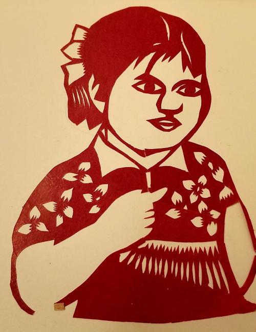 20200712 回忆我的青春年华~~ 我的剪纸作品.是小学和中专时期作品.