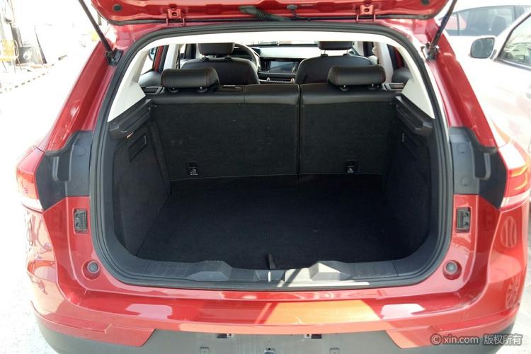 哈弗哈弗h2s后备箱