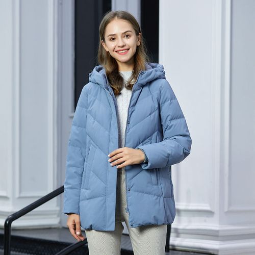 2020年羽绒服流行女款,2020年新款羽绒服女款 2020年新款羽绒服女妈妈款连帽大码宽松冬季中老年