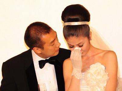 陈慧琳奢华婚礼曝光 相恋16年温馨感人(组图)