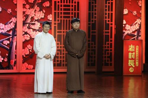 李寅飞,叶蓬出场本周六晚20:30,东方卫视全新相声竞演综艺节目《相声