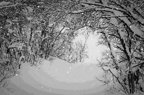 雪花妆已经out了,下雪天就该化个软萌无辜的"冻伤妆"