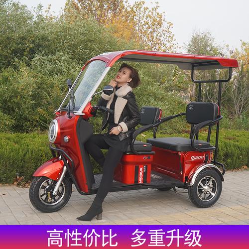 小巴士电瓶车成人家用老人电动三轮车带棚老年接送孩子新款女性