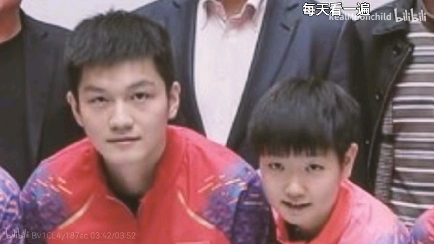 樊振东孙颖莎同人胖莎二