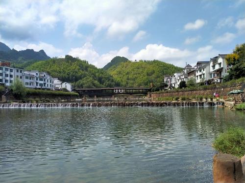 其它 千岛湖_下姜村 写美篇 依山傍岛建高楼, 碧水蓝天又旅游.