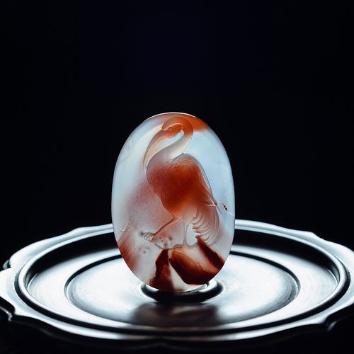 冰飘料南红鹤吊坠