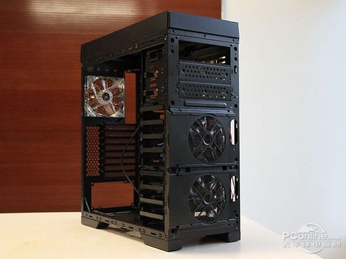 gamemax钛60机箱评测