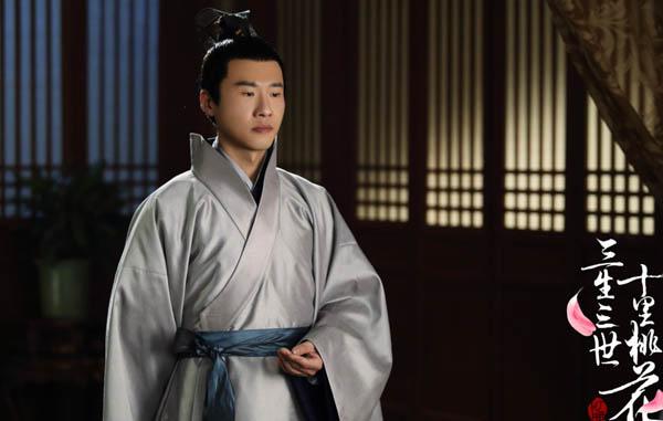 王骁长了张八卦脸:我是仙恋乱入者 若用一个流行的词语形容古装仙恋剧