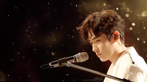 朱一龙先生的存图楼 (流量慎入)