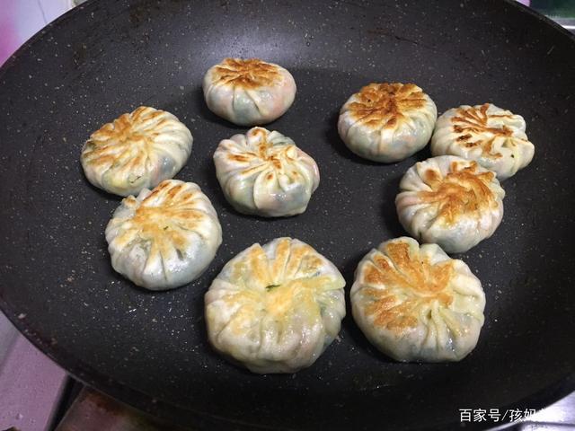 懒人版水晶煎包,不和面不擀皮这样做,做法简单一次成功
