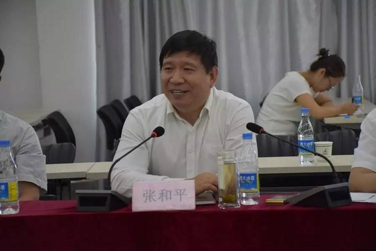 长治市副市长张和平 会上,工信部原材料工业司有色处处长靖大伟对