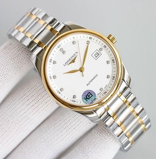 卡地亚石英手表价格及图片价格图片四款的卡地亚手表