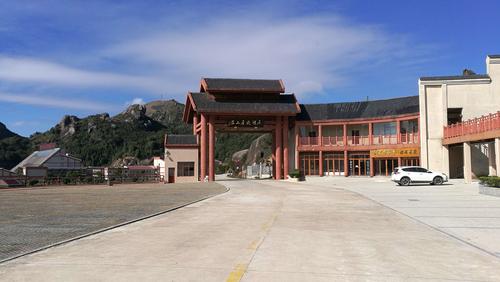 游潮州凤凰山天池