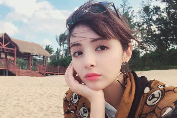 姜潮妻子是谁 携手妻子麦迪娜参加新生日记正文