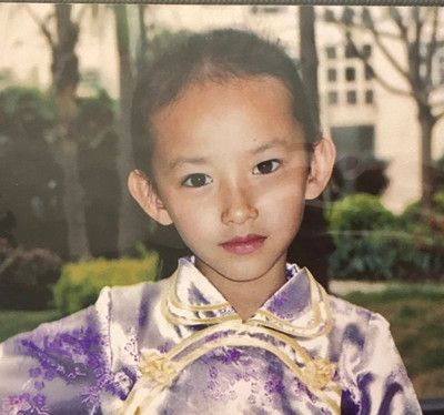 为什么宇宙少女程潇的发际线那么高?