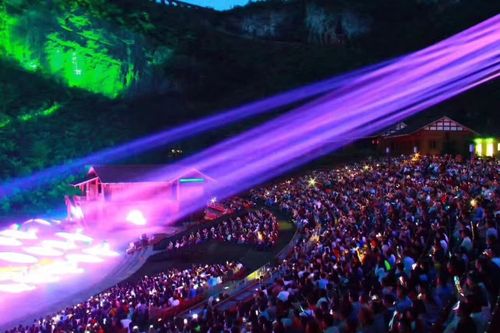 《印象武隆》山水实景演出现场观众爆满