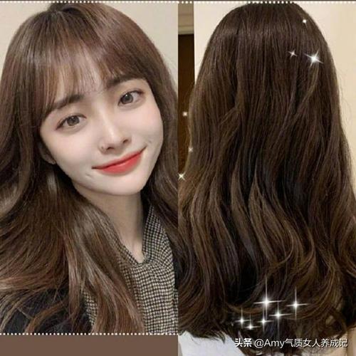 什么颜色头发显白(头发染什么颜色可以显白?