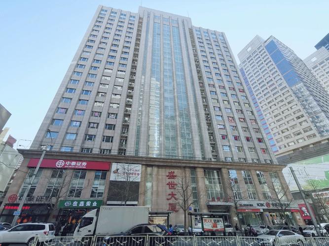 【16图】g(三八广场300平)盛世大厦 安达商务大厦 7隔间带家具,大连