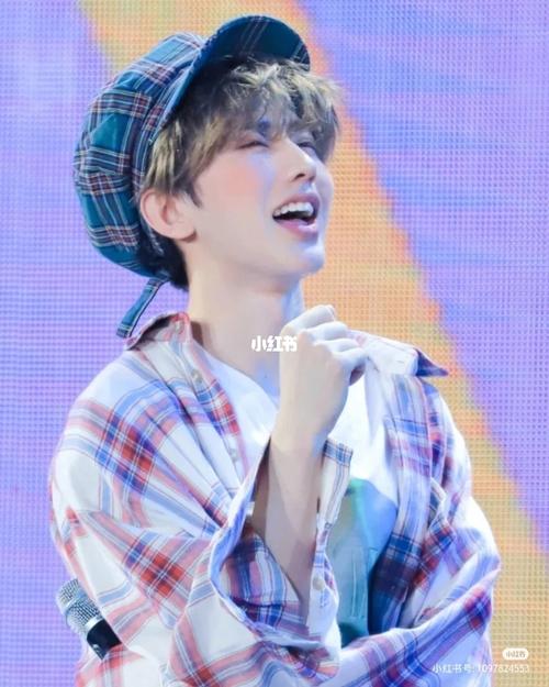 蔡徐坤稀有图_蔡徐坤_娱乐_明星娱乐资讯