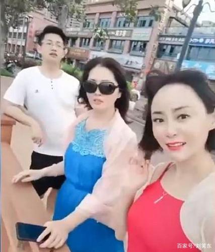 40岁阿姨嫁给闺蜜25岁的儿子:我把你当闺蜜,你却想当