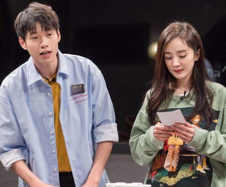 杨幂再现热搜榜,再次证实爱情与年龄无关 - 知乎