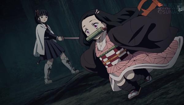 而当时祢豆子被说的一脸懵,甚至首次露出了豆豆眼的表情,简直是又可爱