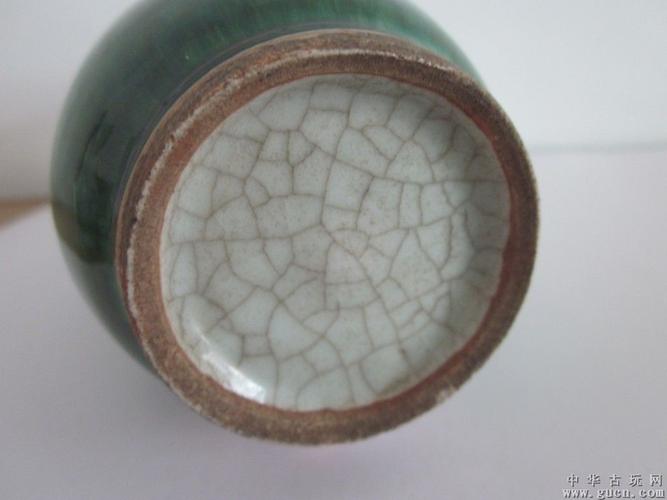 清康熙郎窑绿釉瓶