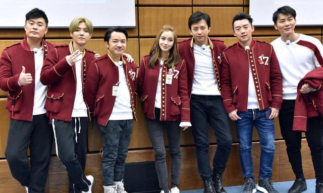 从第一季开跑至今,一直占据着各大综艺的榜首,不经意回守才发现跑男