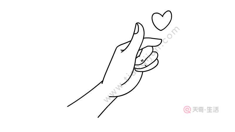 3,最后给手和涂上颜色即可.