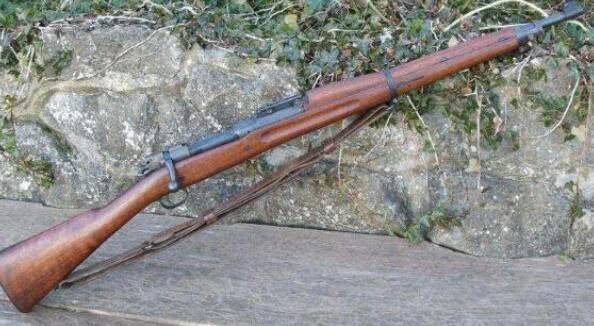 为何很多人一见到拉栓式步枪就认为是98k?看完你就明白了