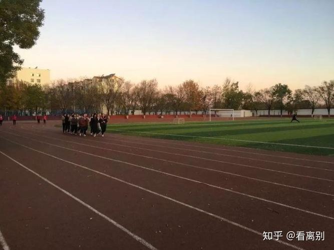 长治学院的体育设施水平如何?