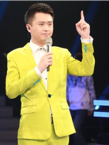 《星光大道》已确认主持人,比毕福剑还受欢迎,收视率将峰回路转