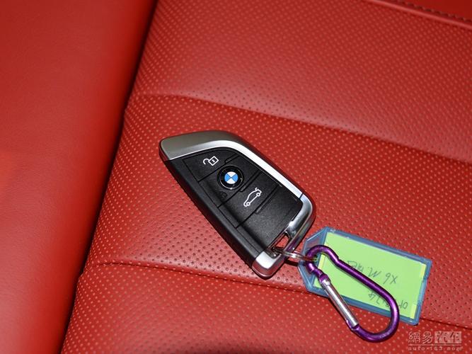 宝马x6m 2015款 x6m--车钥匙 / 139