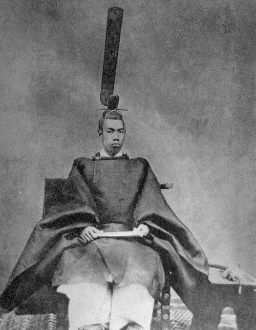 日本传承两千多年的天皇家族其生命力究竟有多强